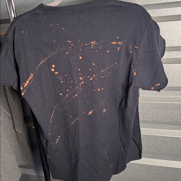 Pebby forevee PRIME MANIFESTO BLEACHED OUT SIDE SLIT TEE, Small - Picture 6 of 6